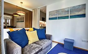 Almar Apartments
